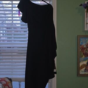 Dakotoo Cold Shoulder 1/2 Sleeve Black Gown W/ Layered Ruffles @ Bottom